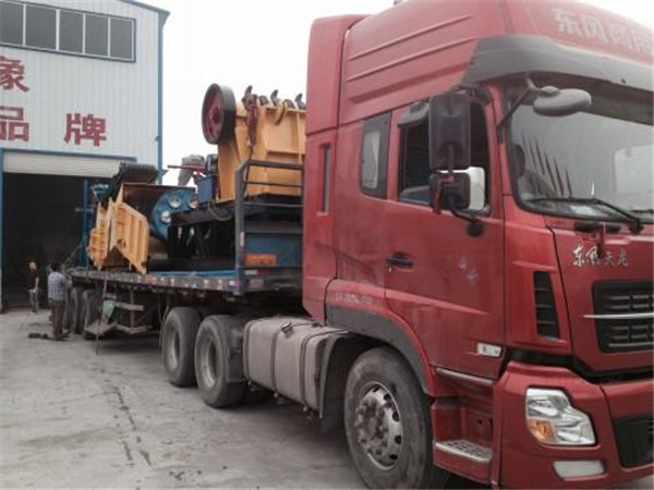 1600型<a href='http://snowstop.com.cn' target='_blank'><span>金屬破碎機(jī)</span></a>發(fā)貨