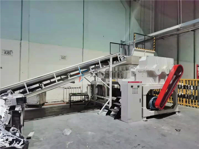 促進(jìn)金屬撕碎機(jī)等金屬撕碎設(shè)備的推廣使用，提高廢鋼回收效率