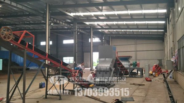 金屬破碎機(jī)配置升級(jí)更環(huán)保，選擇廠家很重要