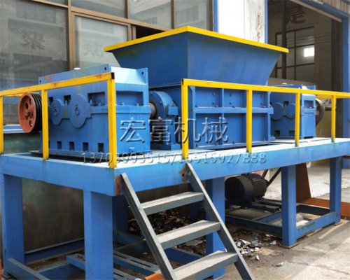 想買一臺橡膠、輪胎撕碎機(jī)設(shè)備，年底購劃算嗎？